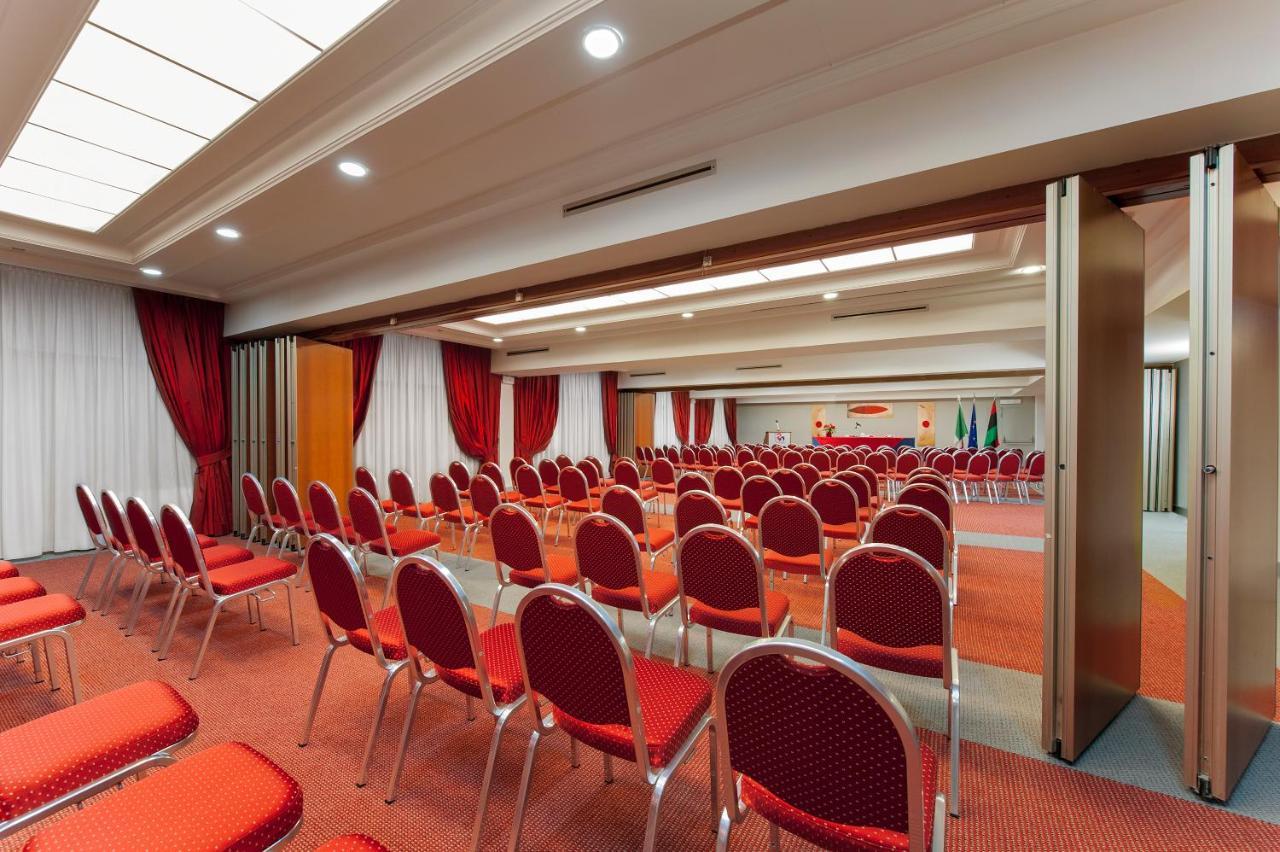 Hotel Quality Rouge Et Noir Rome