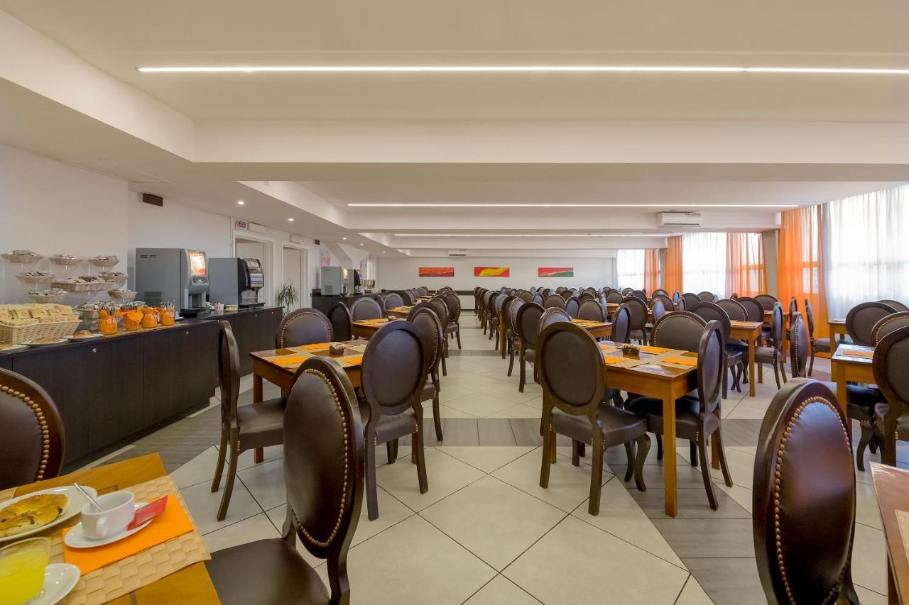 Hotel Quality Rouge Et Noir 4*