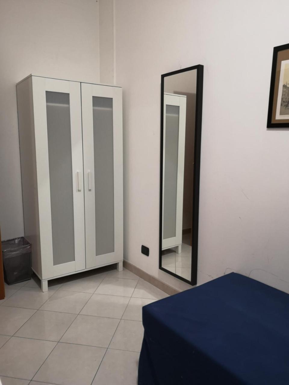 Guest house Suites Holiday Rooms