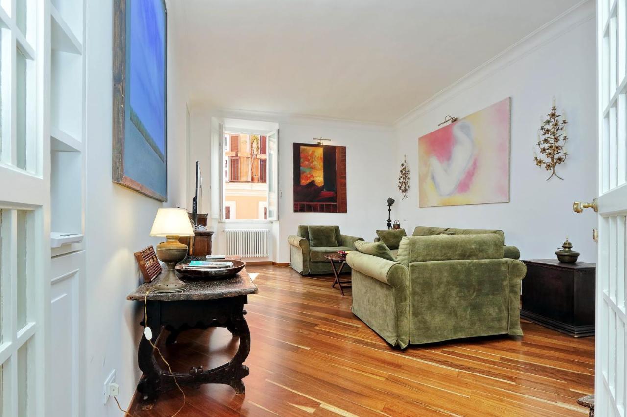Apartment Pelliccia Rome