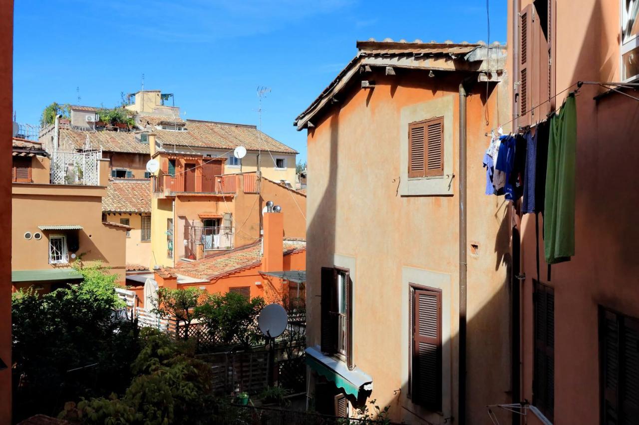 Pelliccia Apartment *