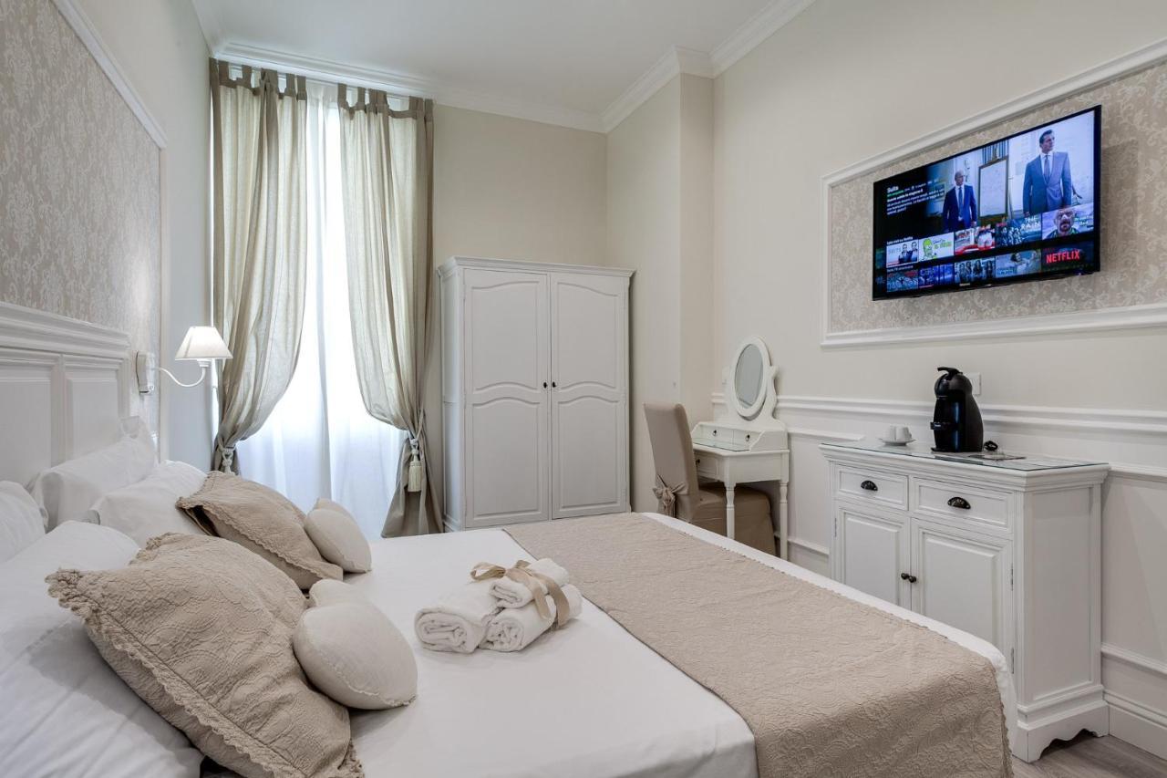 Charme & Chic Luxury 2* Rome