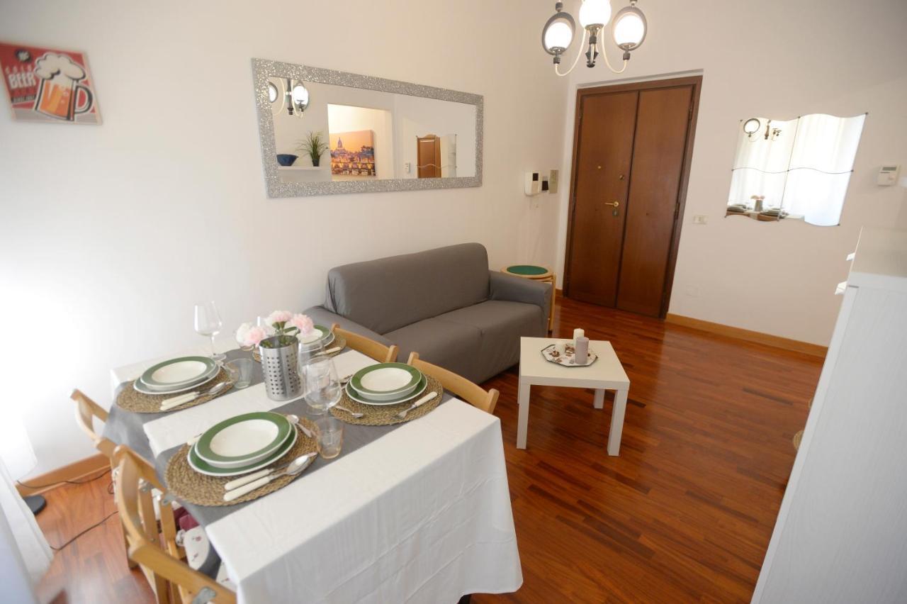 Mecenate Deluxe Colosseum Apartment *