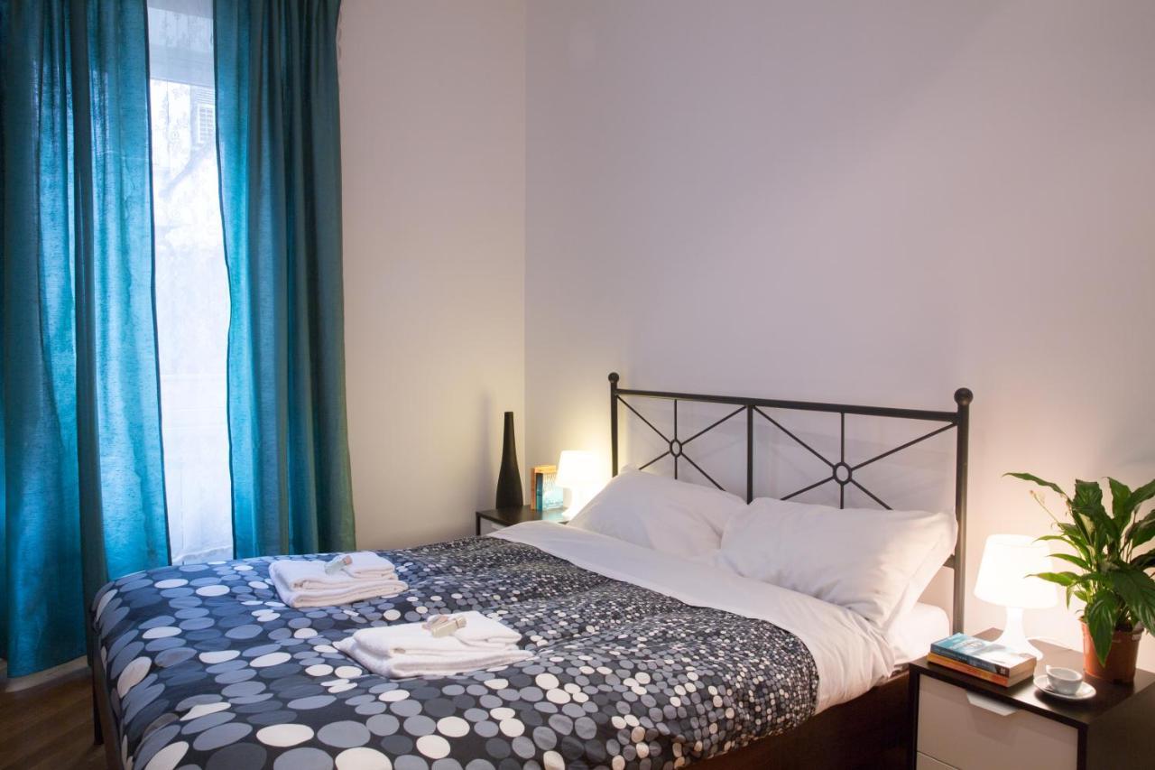 Rent In Giubbonari * Rome