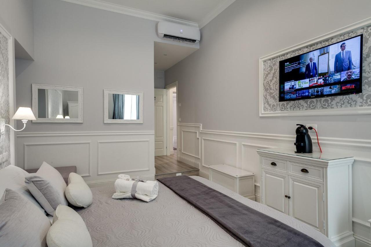 Charme & Chic Luxury 2* Rome