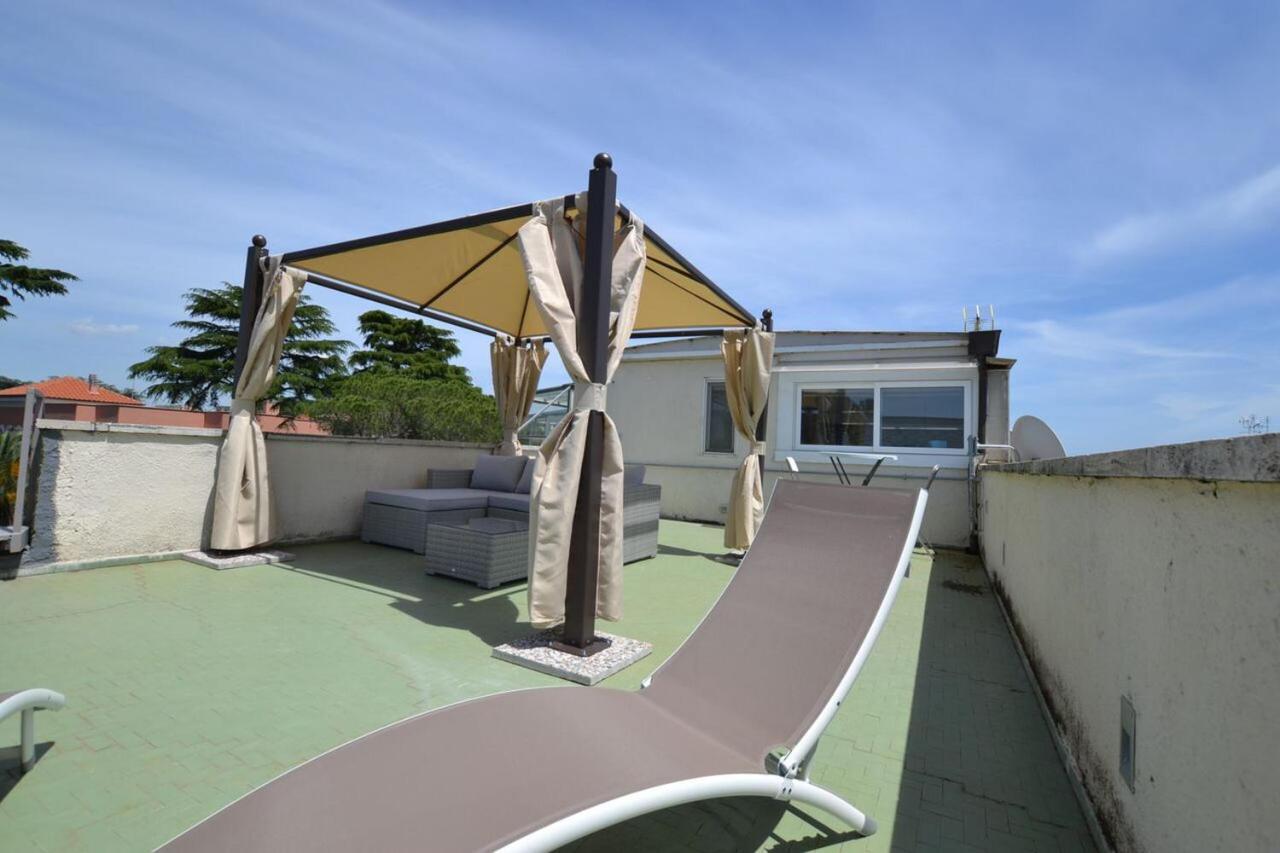 Penthouse And Eagle Eye Attic Combo Appartement