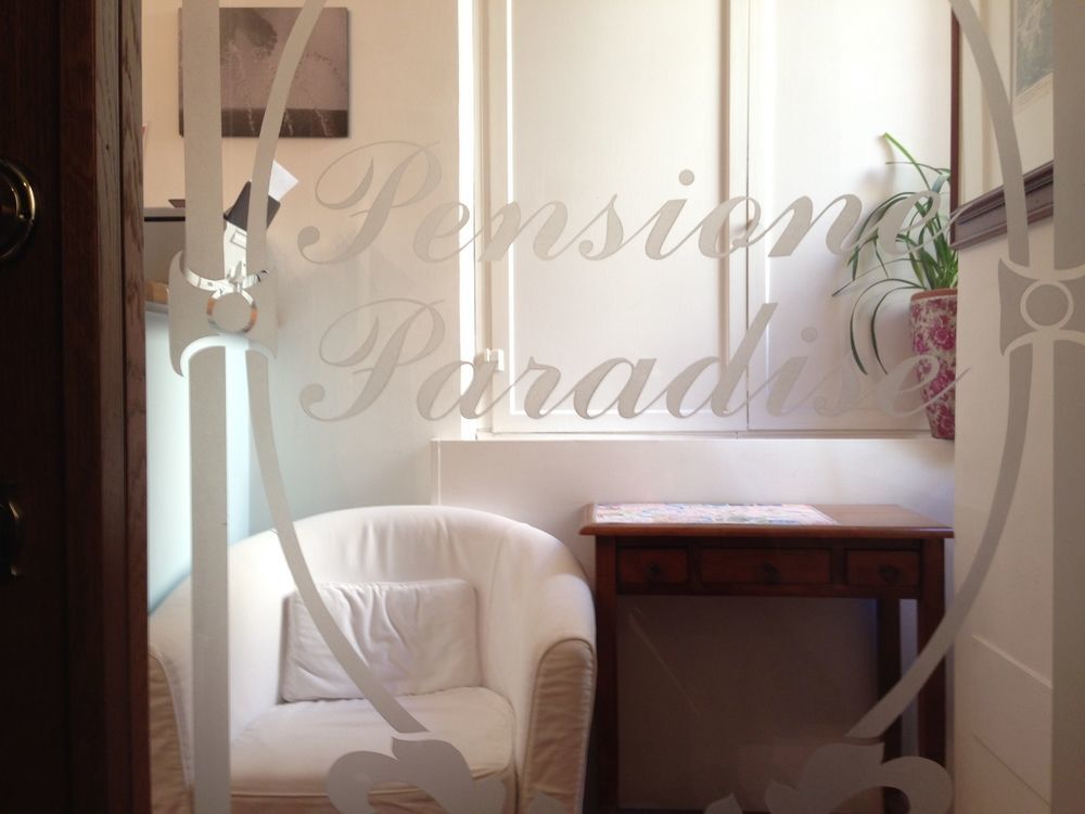 Hotel New Paradise 3*