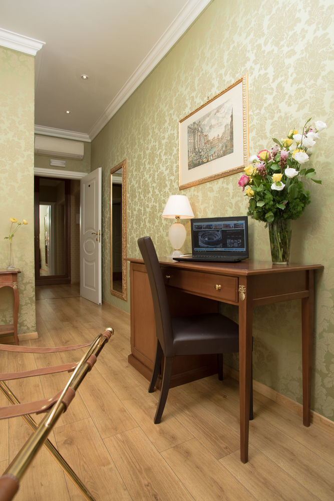 Guest house Relais Bocca Di Leone Rome