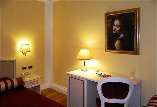 Gasthuis Relais Frattina Rome