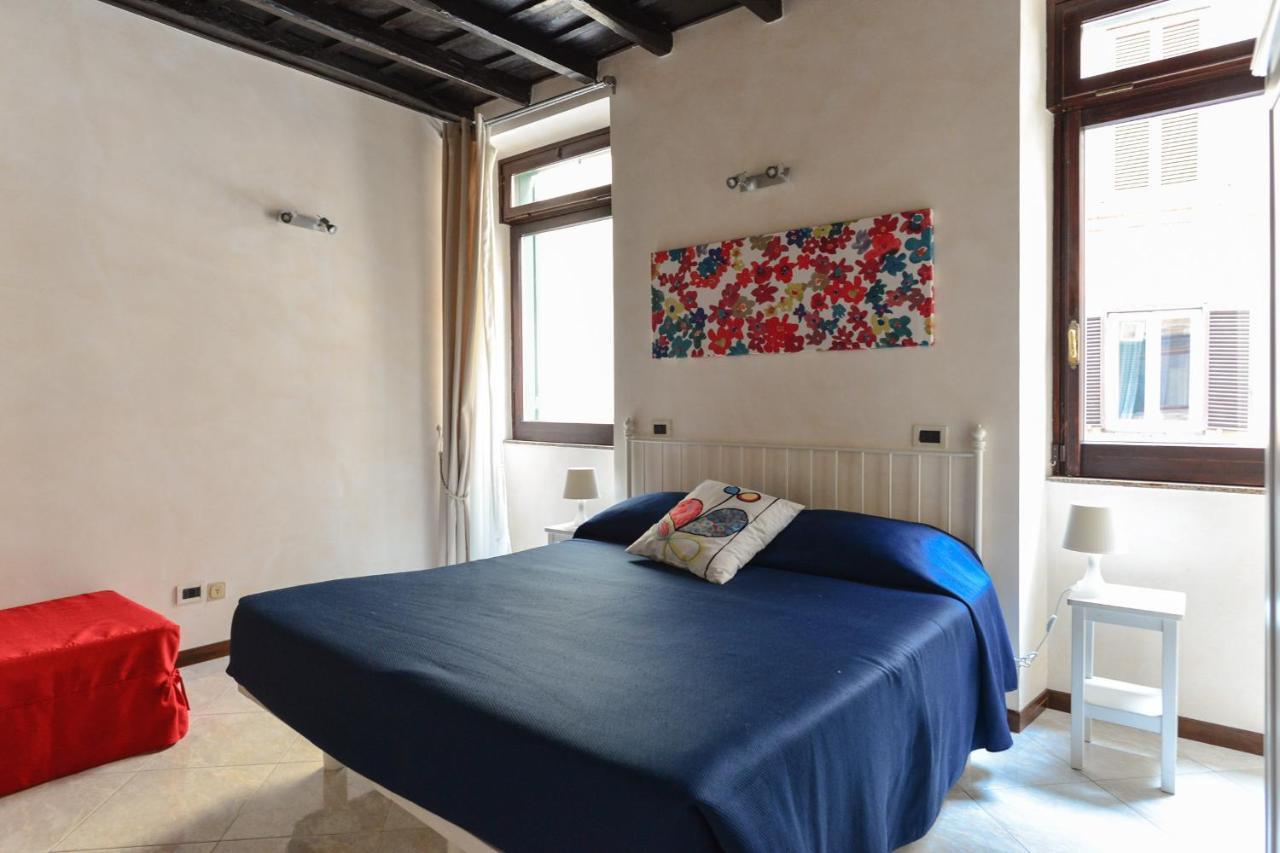 Urbana Colosseo Boutique Rome