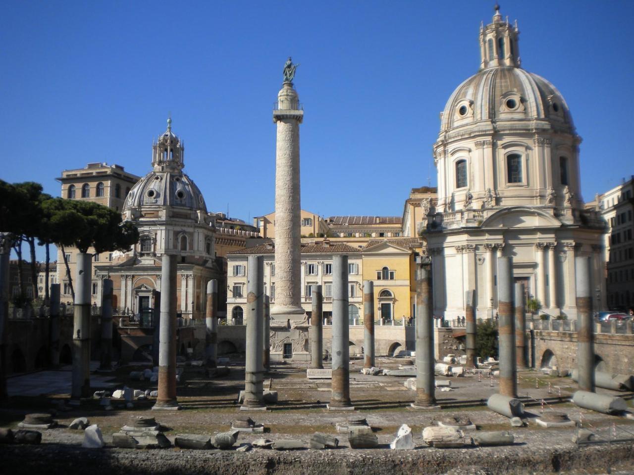 Urbana Colosseo Boutique * Rome