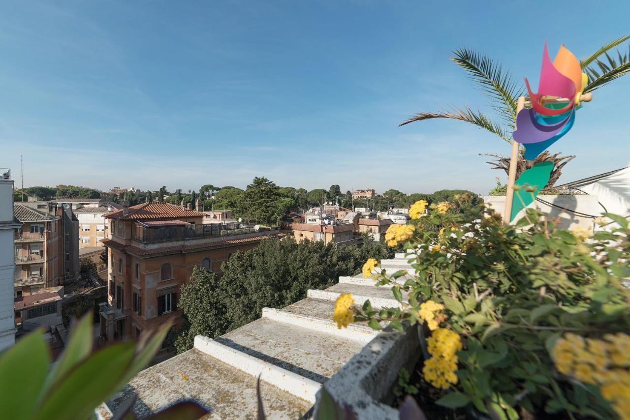 Torlonia Exclusive Penthouse Appartement *