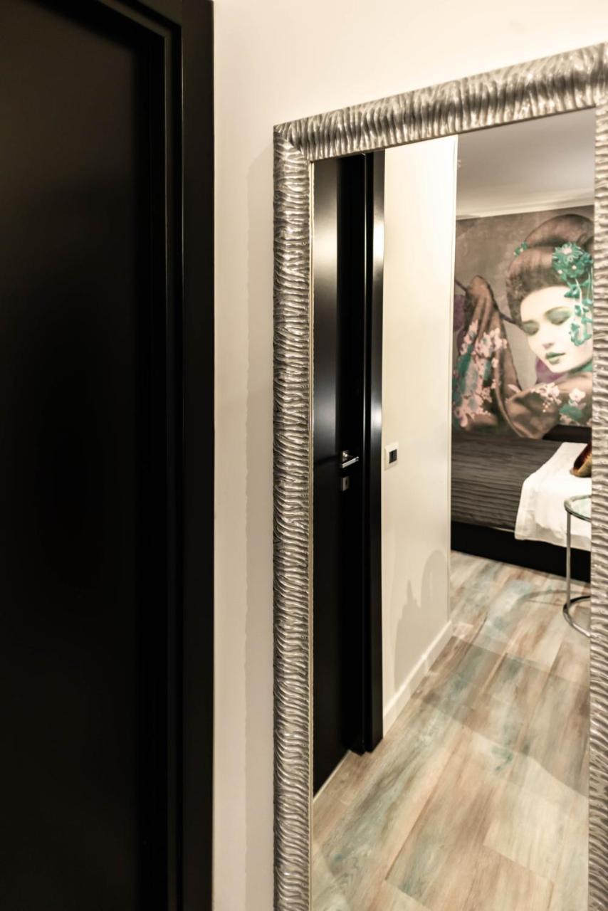 Trevi & Pantheon Design