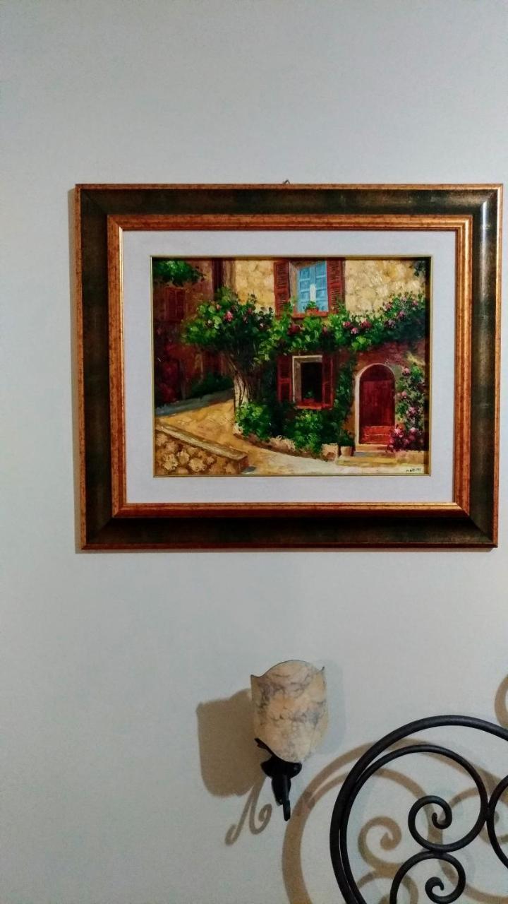 Nicolas 2* Rome
