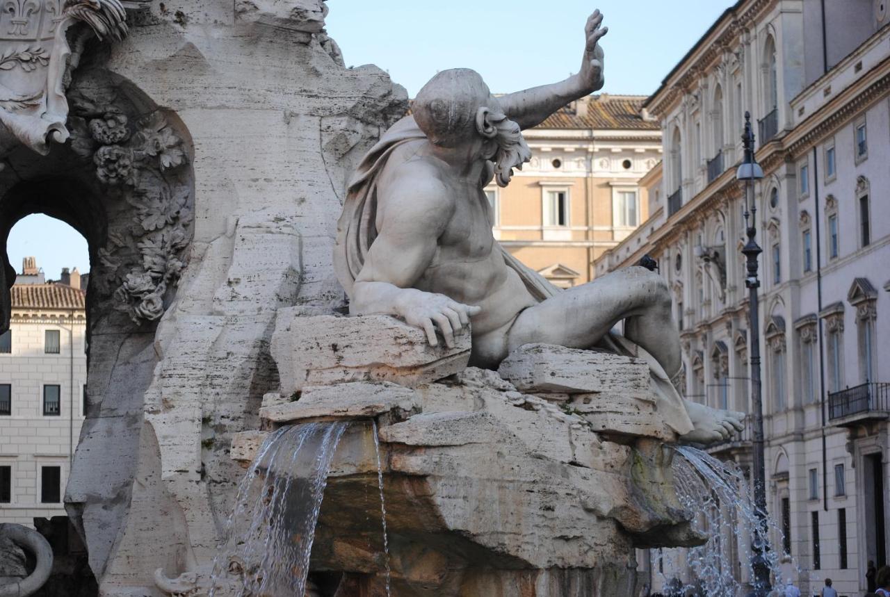 Dreaming Navona 2*