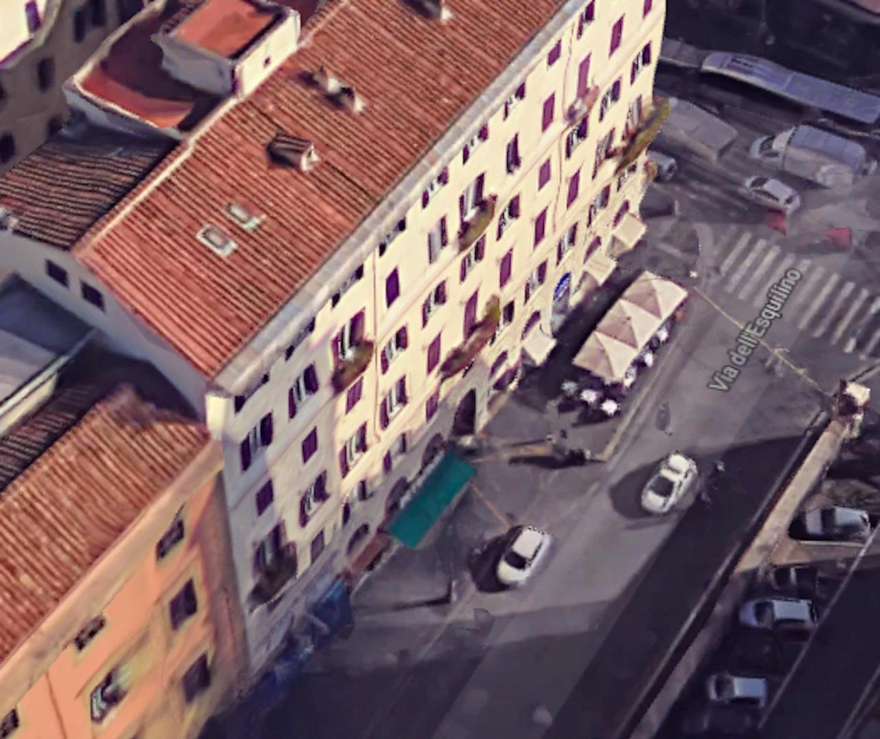 Illuminati House Apartamento