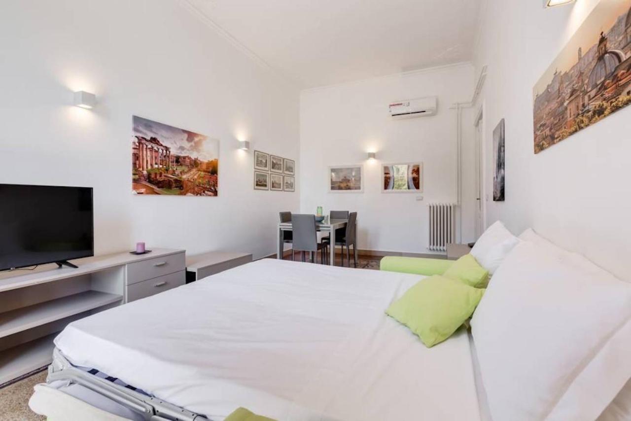 Bright And Modern 2 Bed Flat In Prati Apartamento