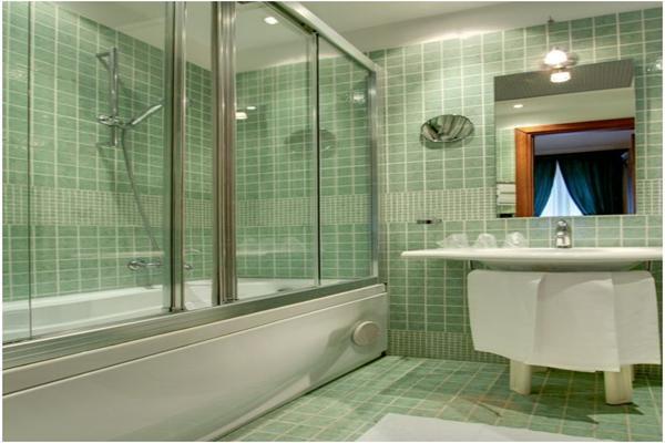 Corot Hotel 3*