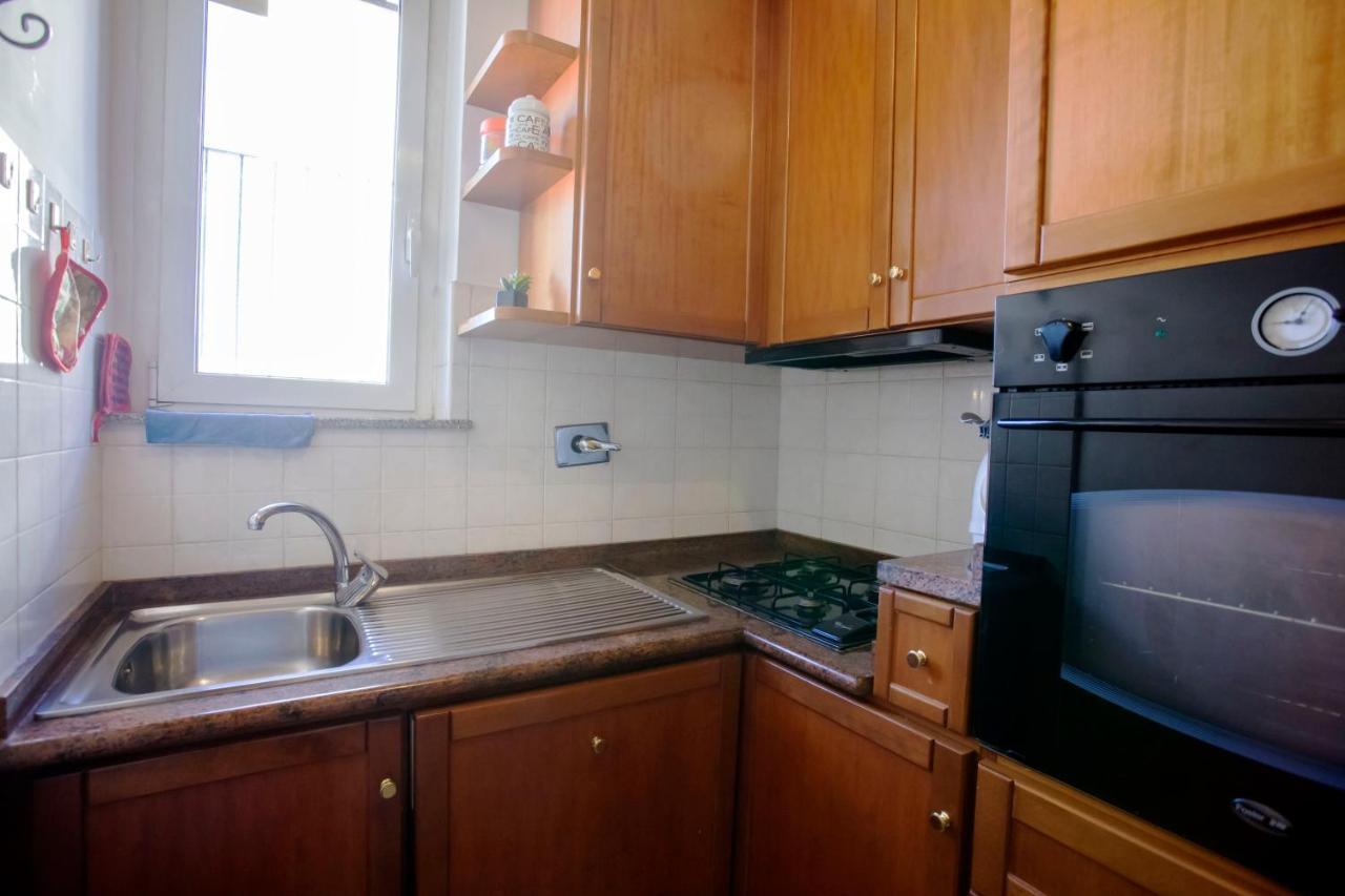 Domi 10 Apartment, Stazione Termini, Via Curtatone 12 Apartment *