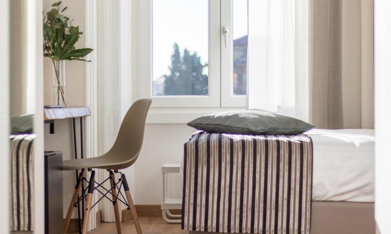 Otto & Photogallery Guest house