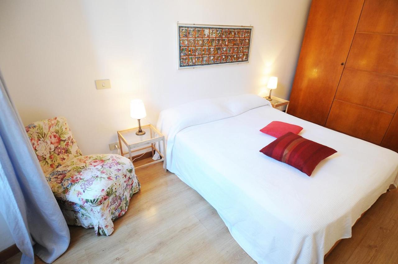 Gallery Colosseum Apartment *