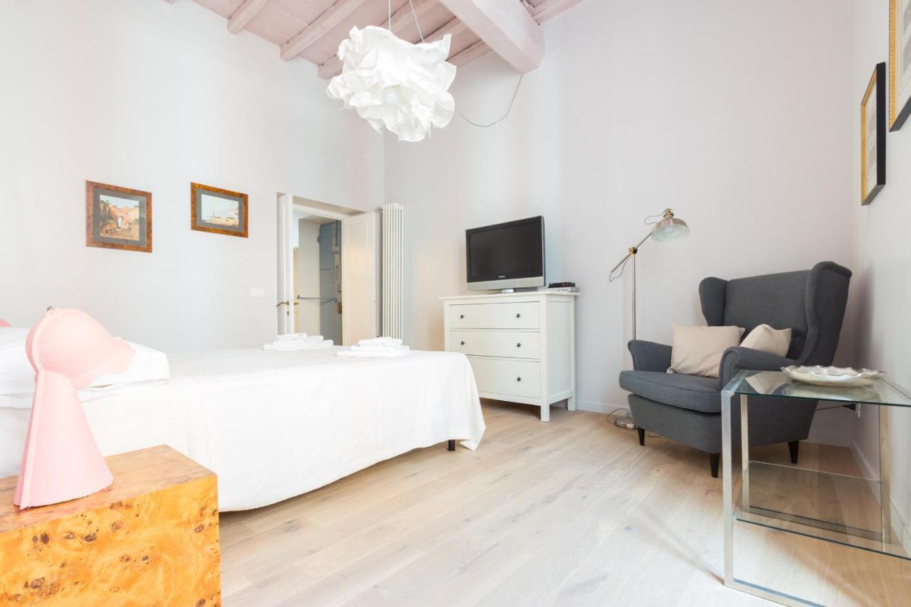 Ideal D'ascanio, Piazza Navona Rome