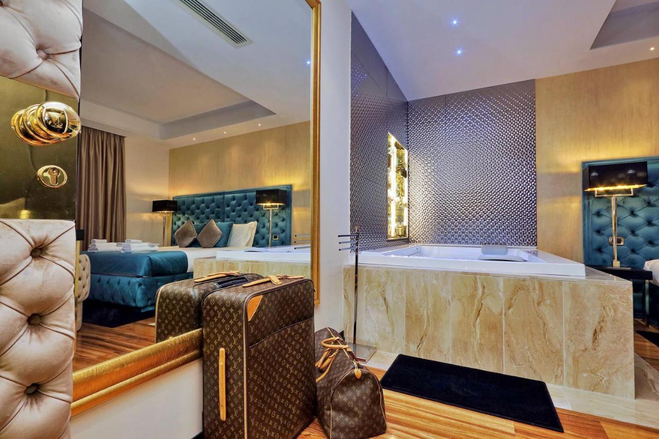 Spanish Hills Collection Luxury & Jacuzzi Maison d'hôtes Rome