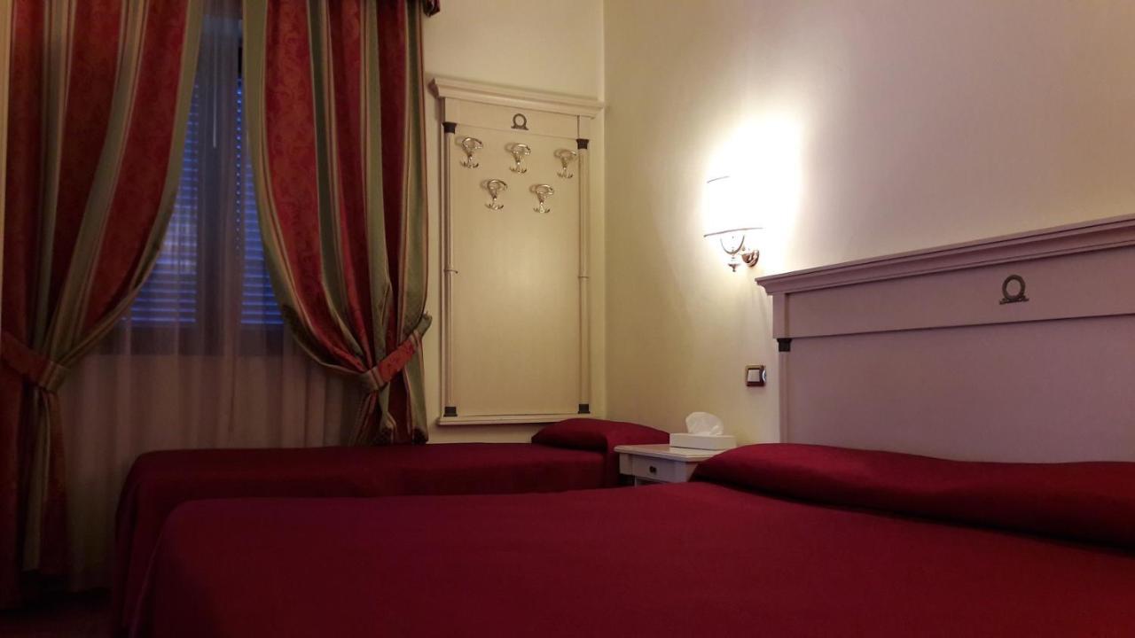 Hotel Quadrifoglio By Mancini Rome