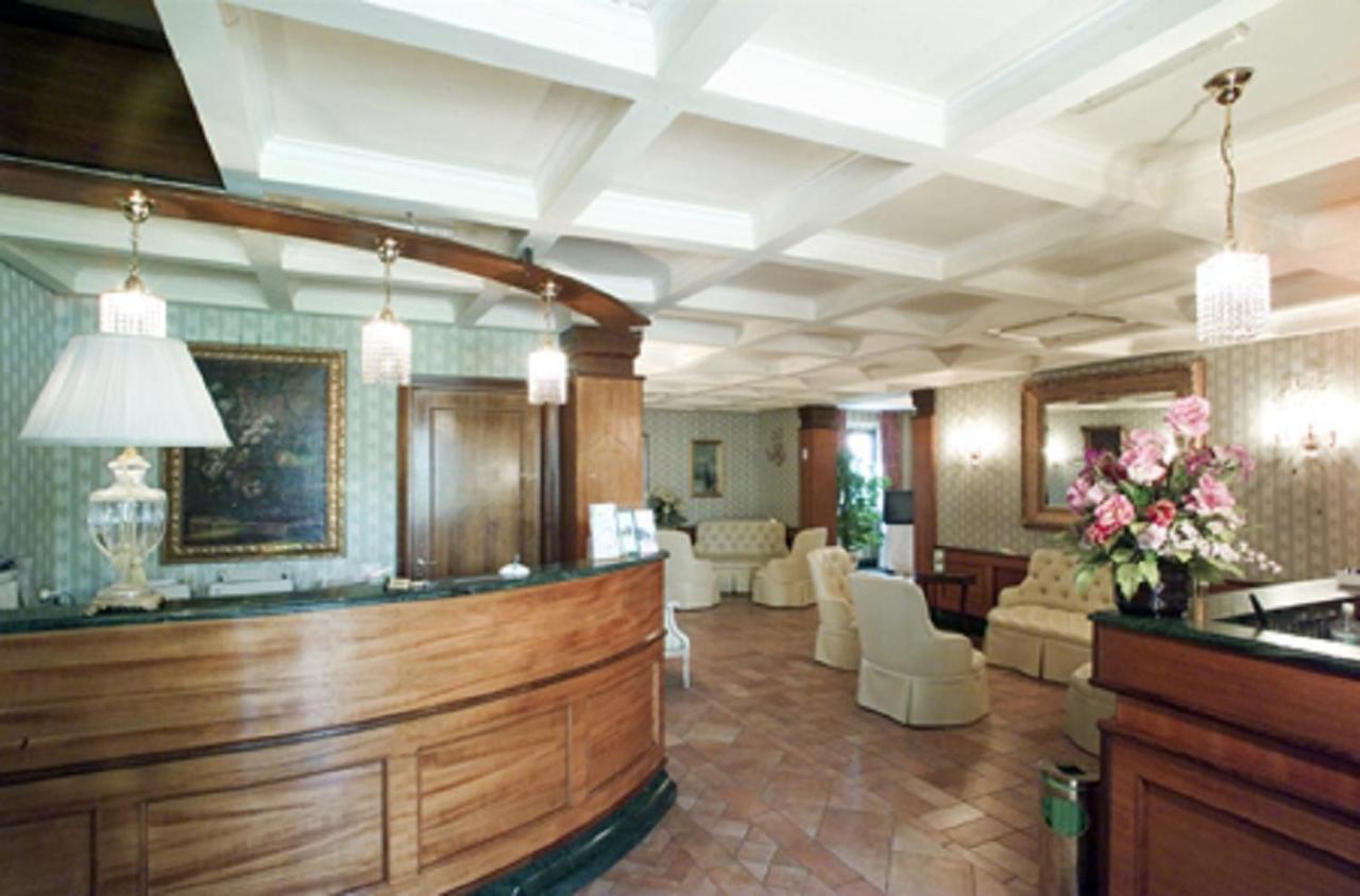 Hotel Quadrifoglio By Mancini 3*