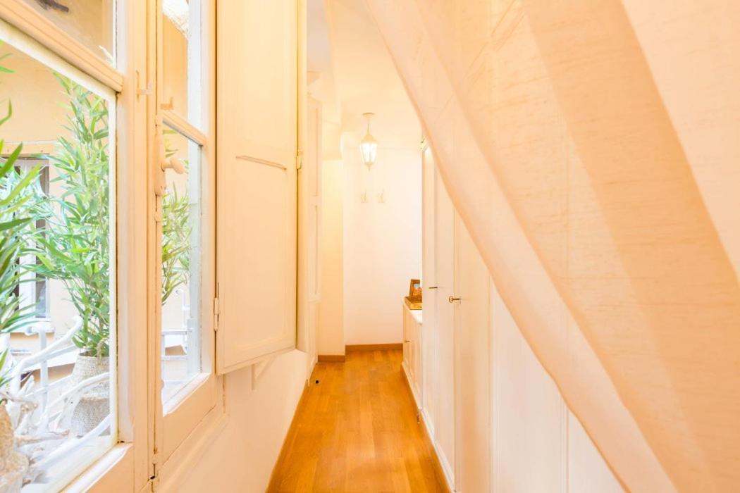 Spanish Step Nest Luxury Appartement