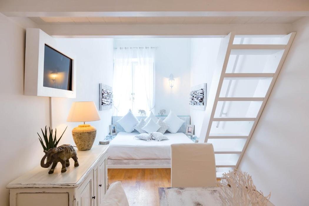 Spanish Step Nest Luxury Appartement