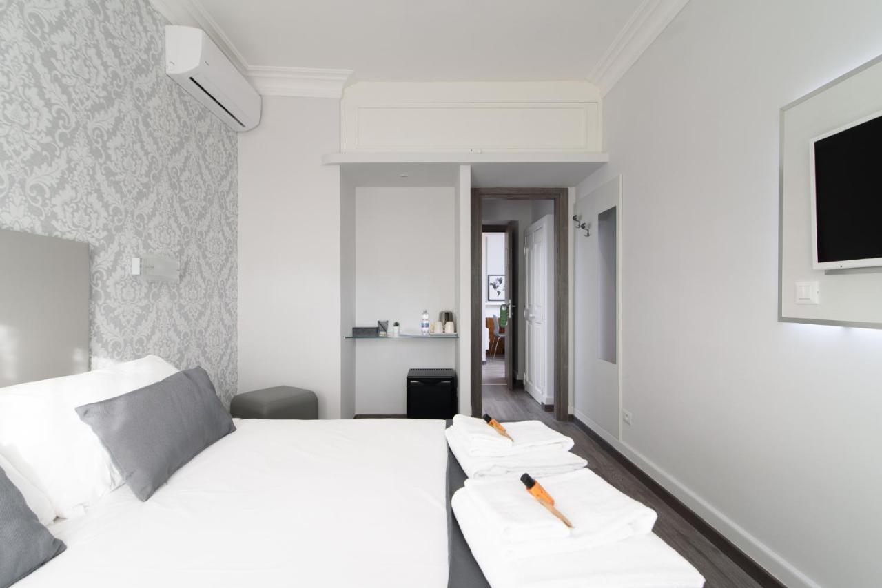 White Caesar Guest house Rome