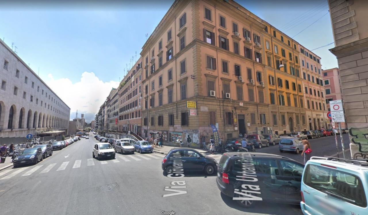 Rossi Hotel 2*