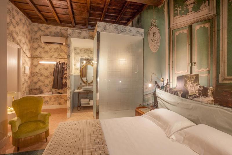 Trevi Fountain Holiday home