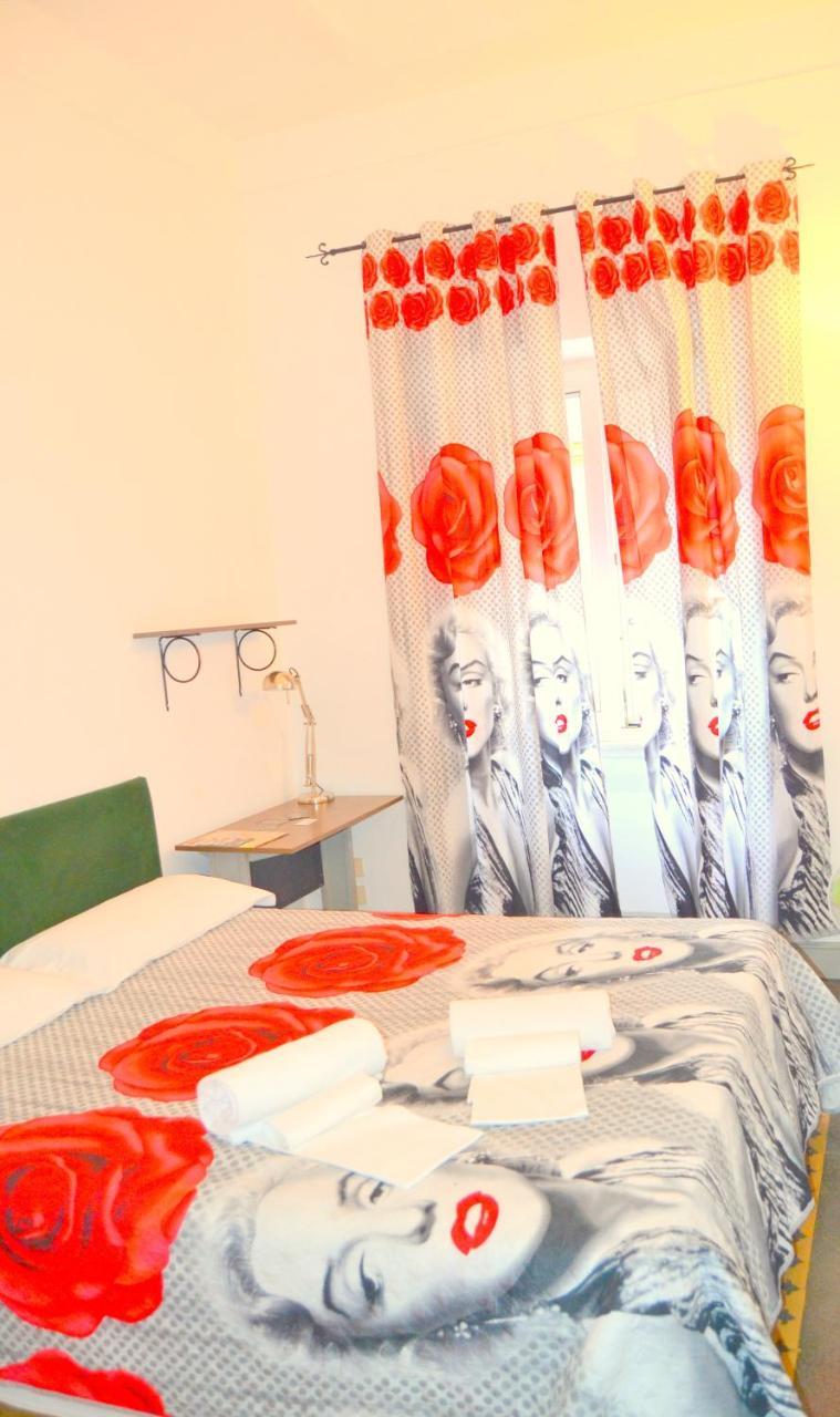 Booking House Bed & Breakfast Rome