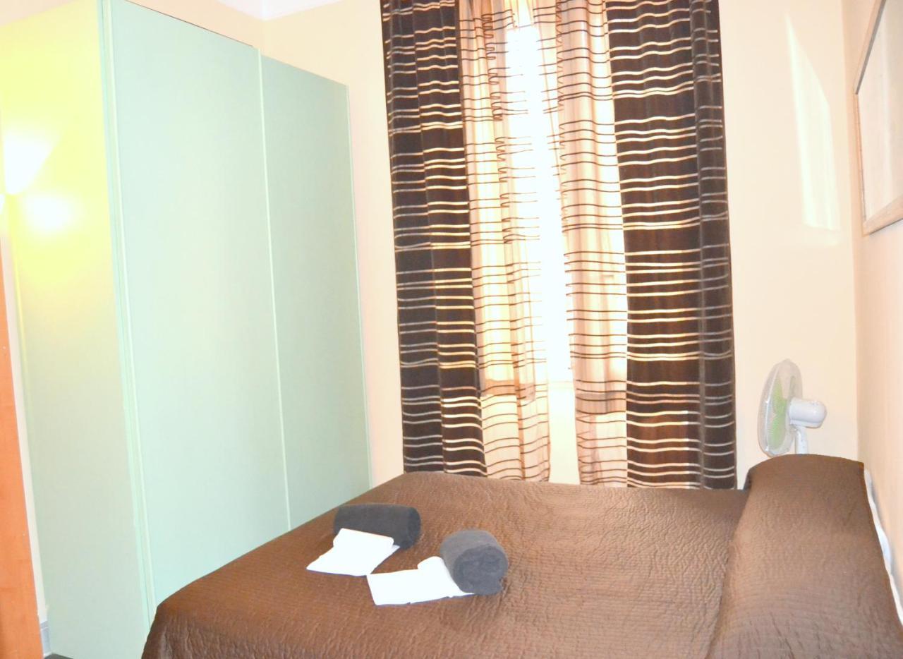 Booking House Bed & Breakfast 3*