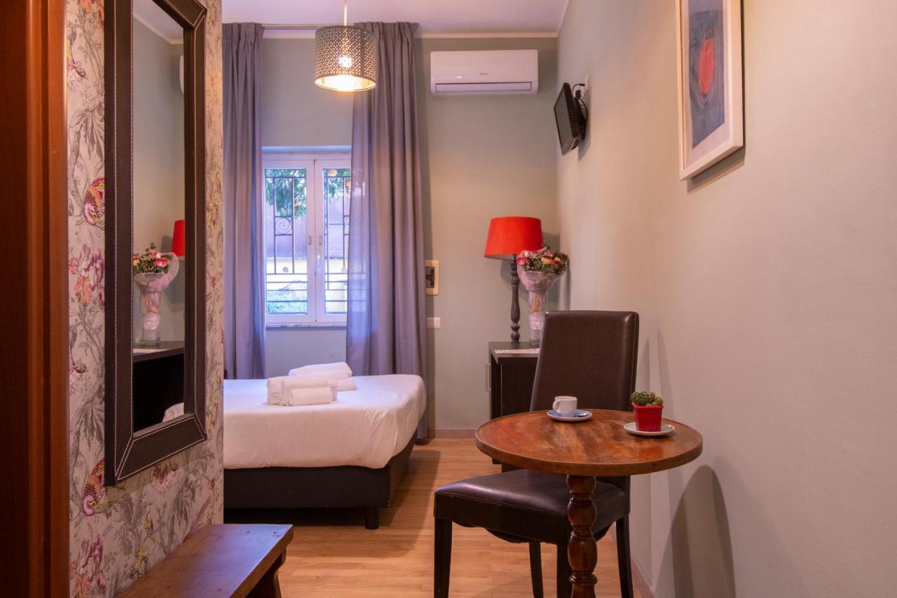 Delle Camerie Bed & Breakfast 2*