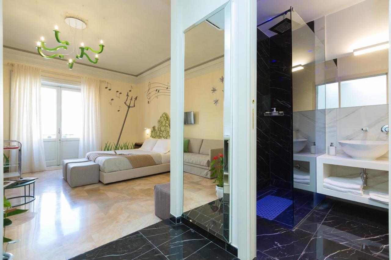 Tritone 125 Rome