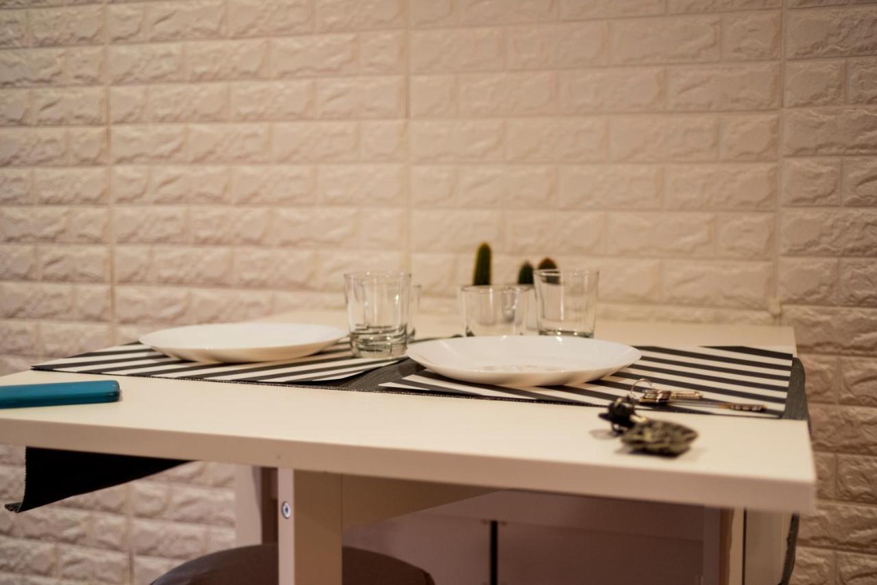 Lapo's Apartment's Apartment