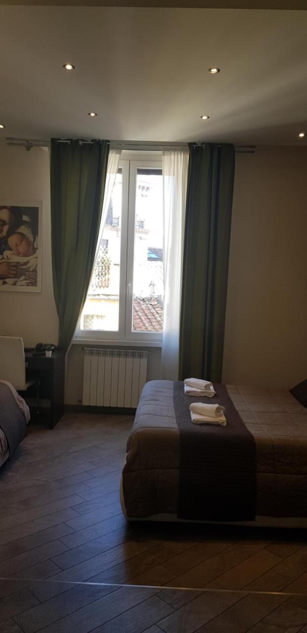 Mia Rome