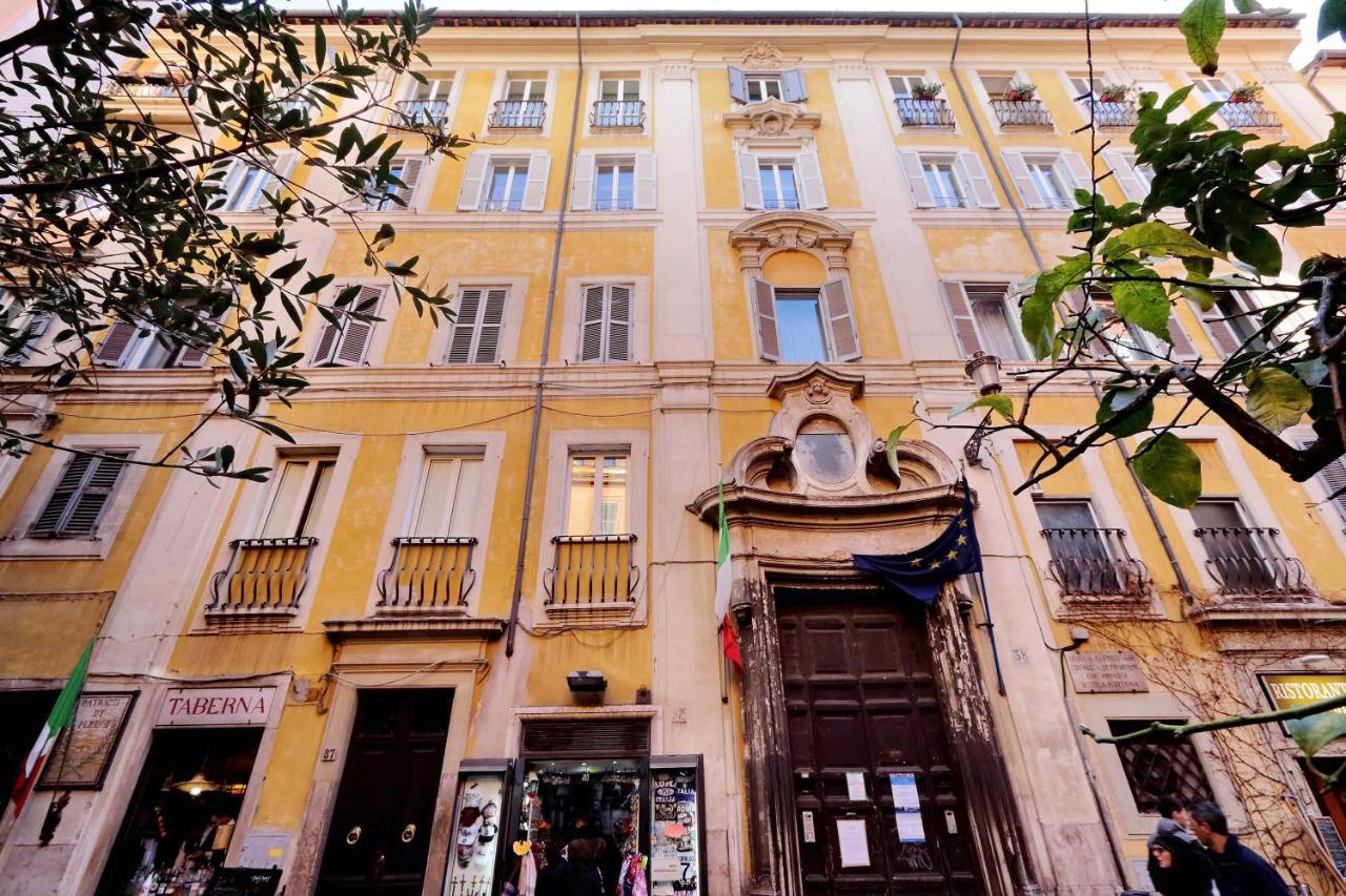 Lavatore Apartment *