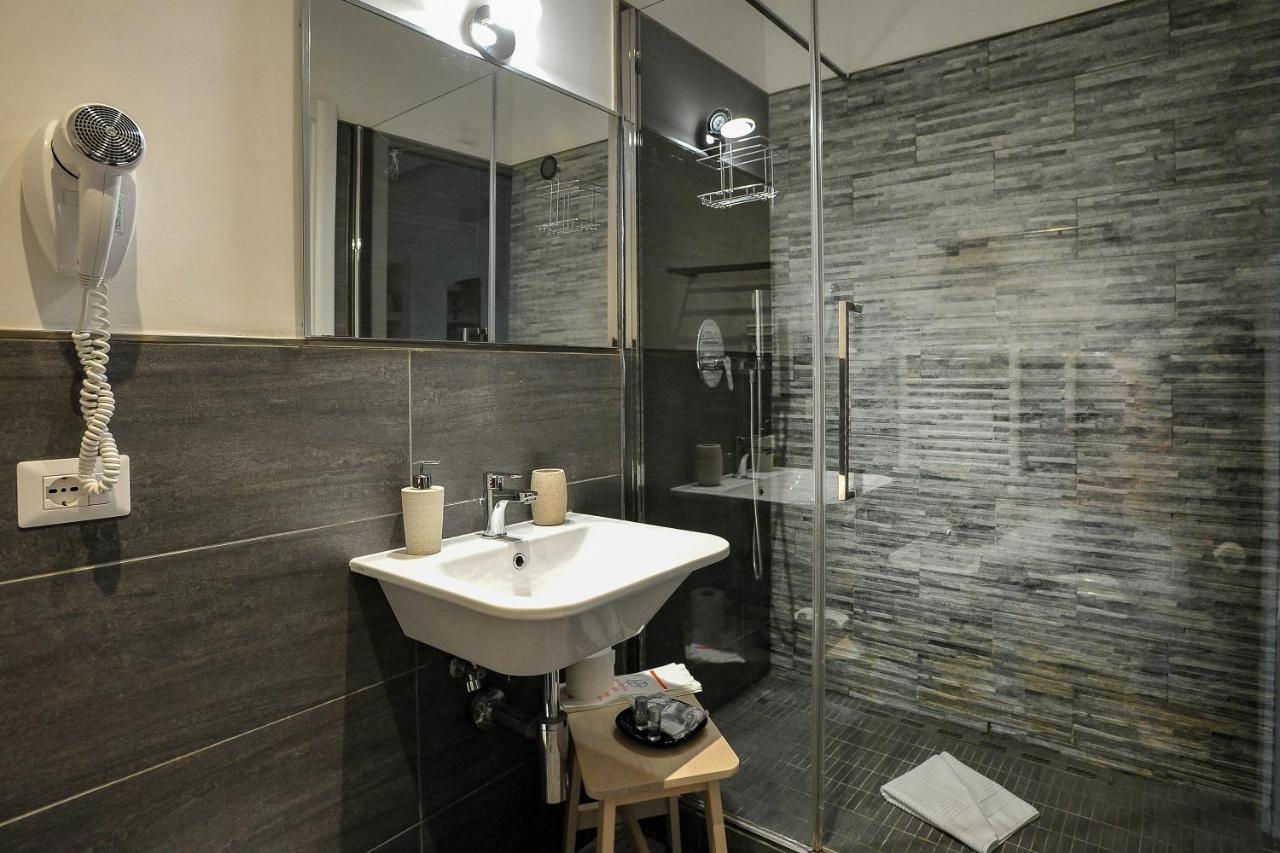 Domus Castroni Pompeo Magno Bed & Breakfast Rome