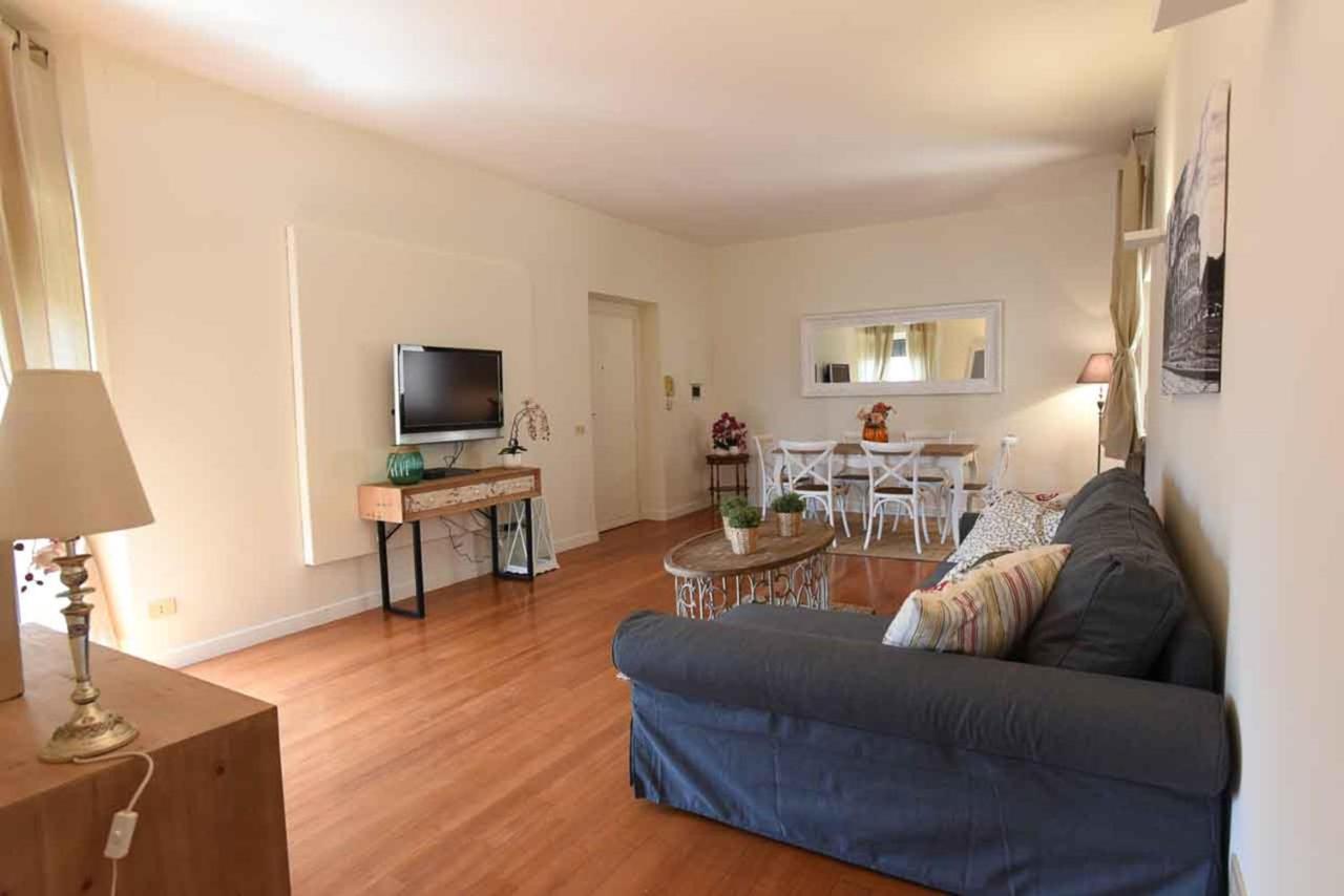 Romantic Flat Near Metro Flaminio Apartment Rome