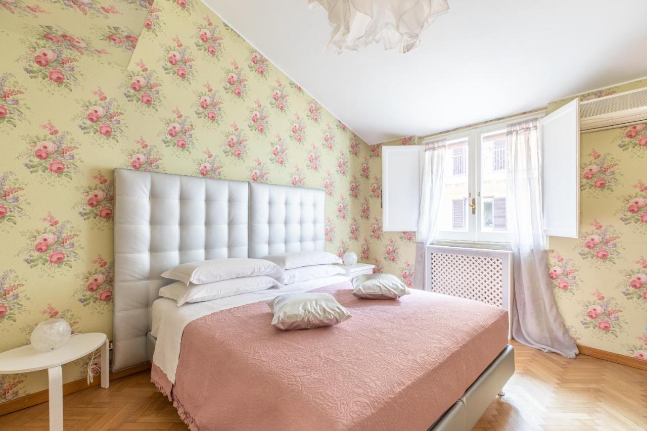 Town House 3*
