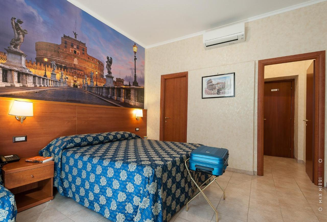 Orlanda Hotel 2*