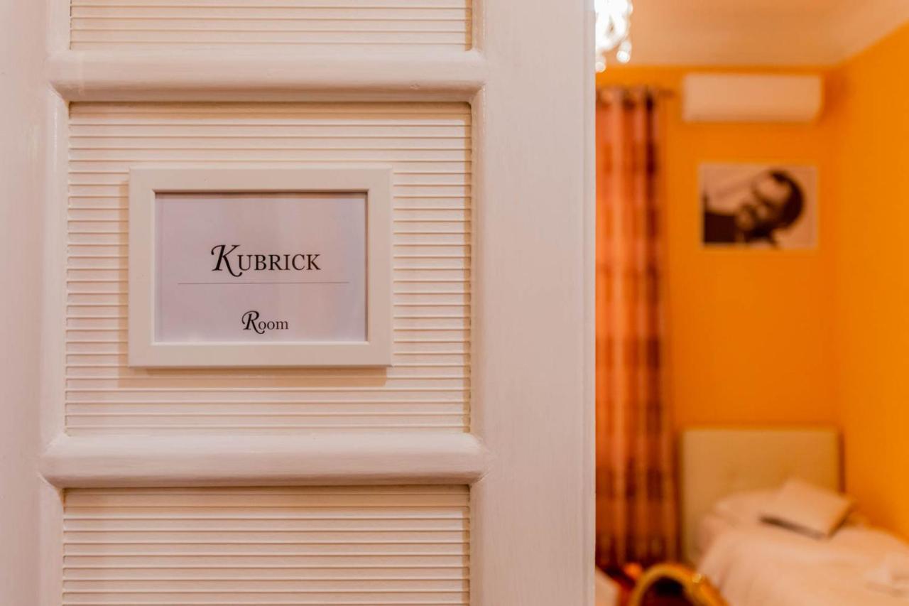 Flower Guest house Rome
