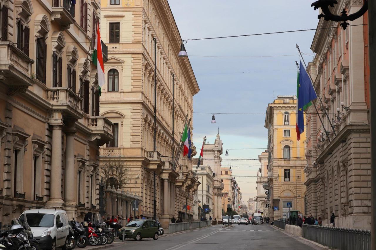 Bed & Breakfast Trevi Grand Blu *