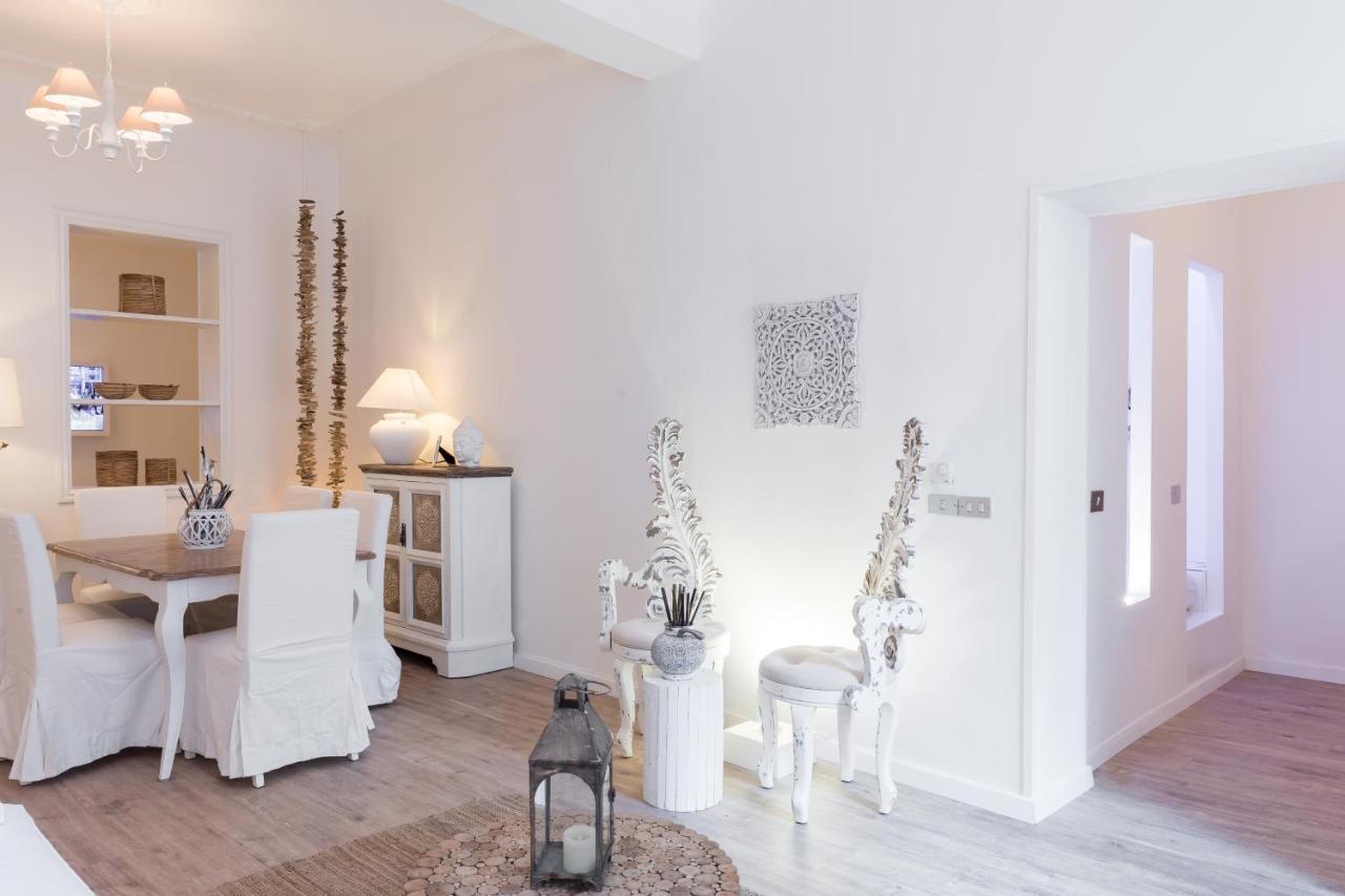 Apartment Via Frattina *