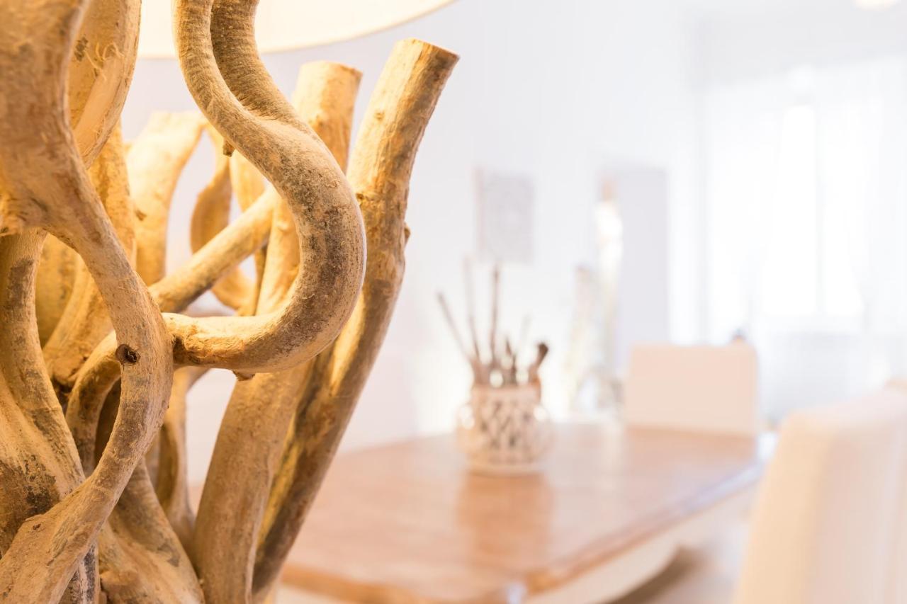 Apartment Via Frattina Rome