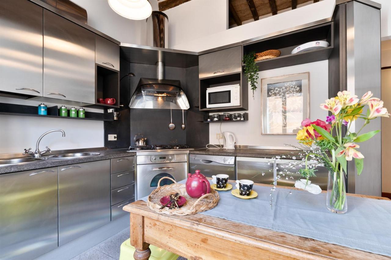 Apartment As You Feel Teatro Pace Rome
